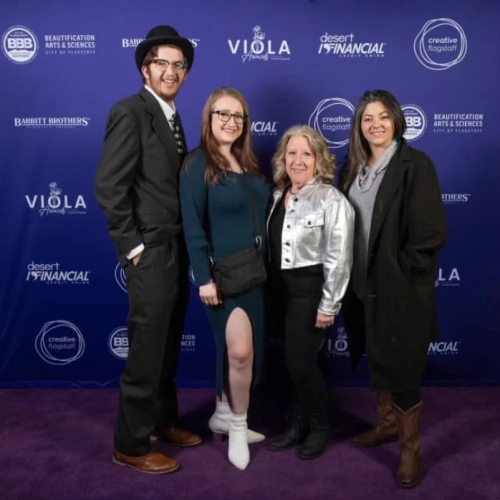 Flores Family at viola Awards