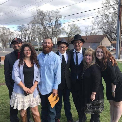 Art Flores Family All Together At Event